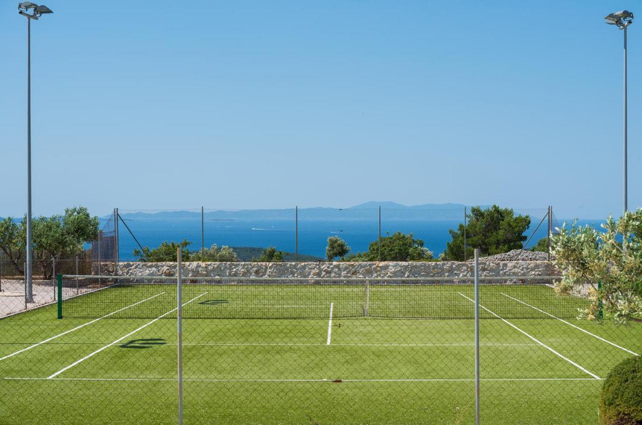 Villa Hacienda Nikolic à Milna  Extérieur photo